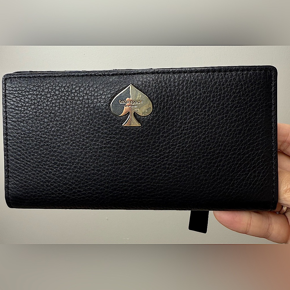 KATE SPADE Bifold Pebbled Leather Long Wallet EUC